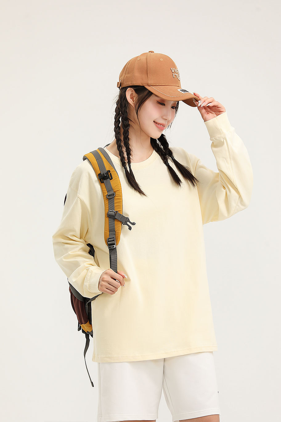 Korean Style Cotton Crew Neck Long Sleeve Pullover T-Shirt for Men and Women