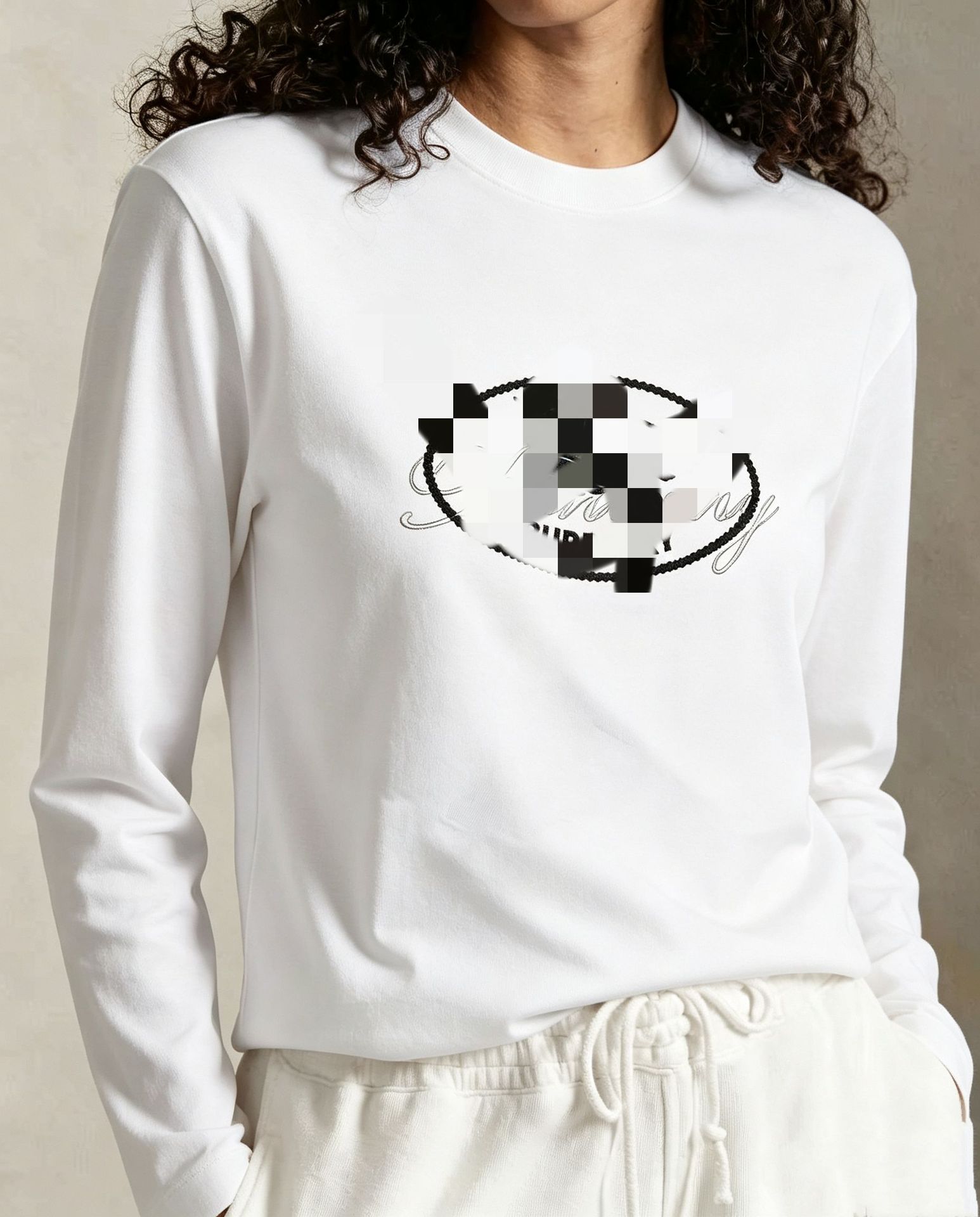 Women Cotton Long Sleeve Crew Neck T-Shirt with Oval Letter Print, Loose Fit Fall Top
