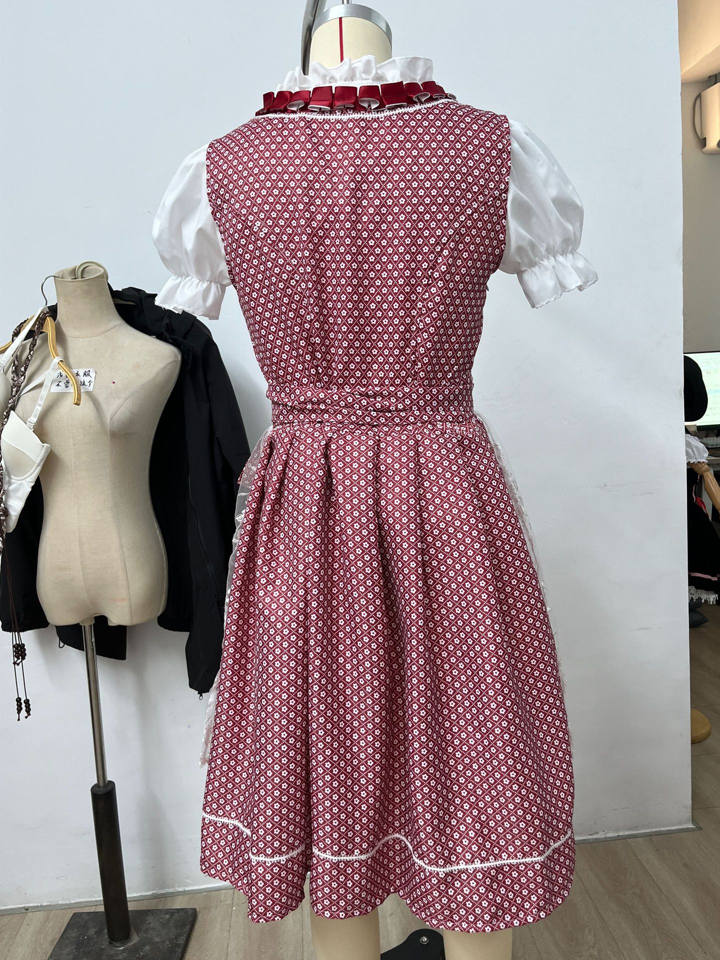 Bavarian Dirndl Dress for Women, Short Sleeve Floral Oktoberfest Costume, S-5XL