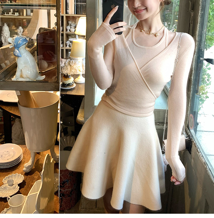 Women Wool A-Line Mini Skirt, Pleated Hepburn Style Commuter Skirt for Fall Winter