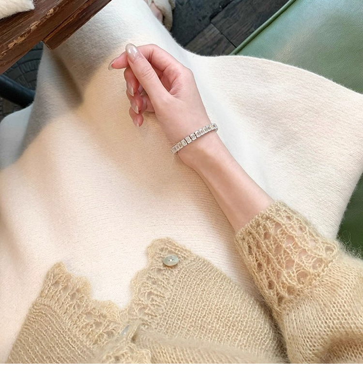 Women Wool A-Line Mini Skirt, Pleated Hepburn Style Commuter Skirt for Fall Winter