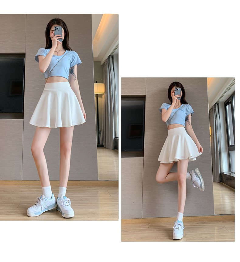 Skirt mini berlipat warna putih untuk wanita, skirt gelembung gaya A-line pinggang tinggi, gaya preppy yang manis.