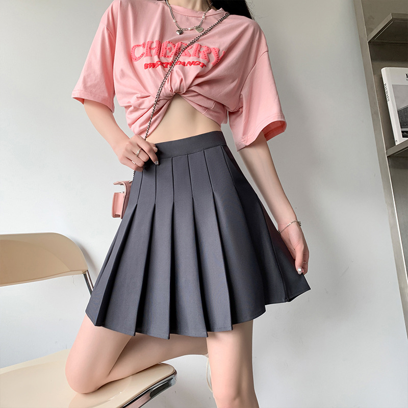 Black Pleated Mini Skirt for Women with Pockets, High Waist A-Line Short Skirt