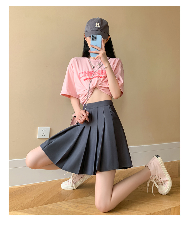Black Pleated Mini Skirt for Women with Pockets, High Waist A-Line Short Skirt