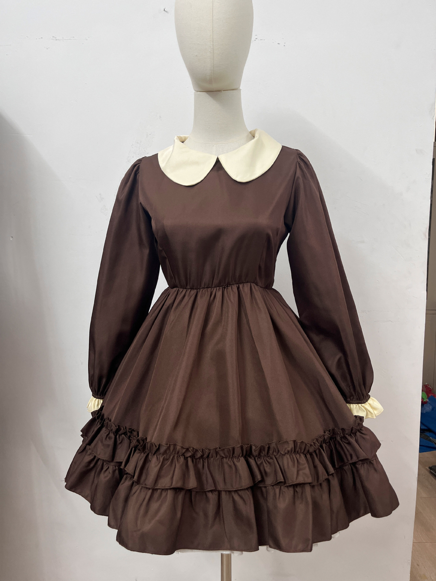 Brown Long Sleeve Maid Dress Cosplay Costume with Apron, Bows and Headpiece