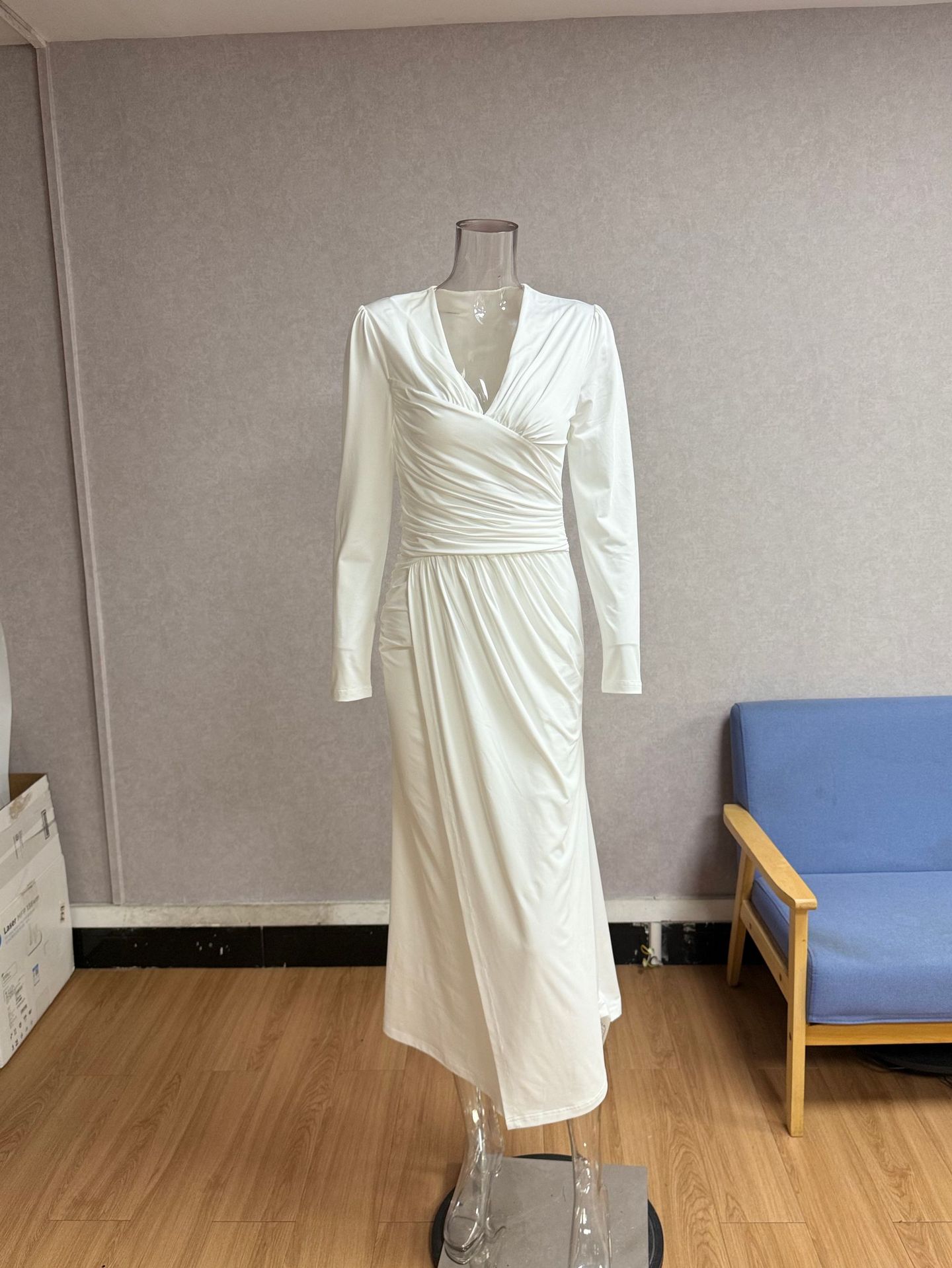 Women White V-Neck Long Sleeve Maxi Beach Dress, Ruched High Waist Summer Vacation Dress