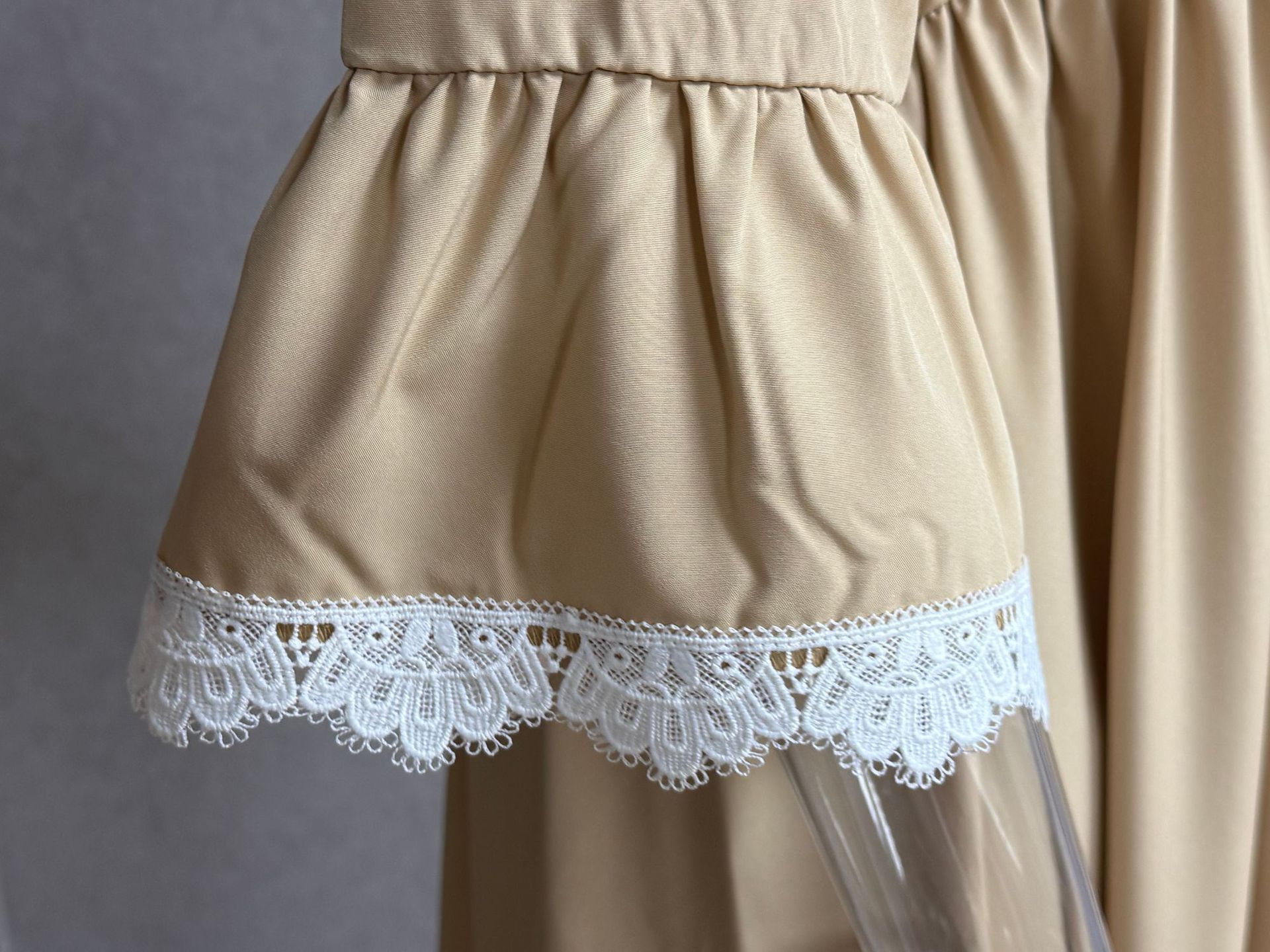 Women V-Neck Lace Long Dress, Flared Sleeve High Waist Bohemian Beach Dress for Travel