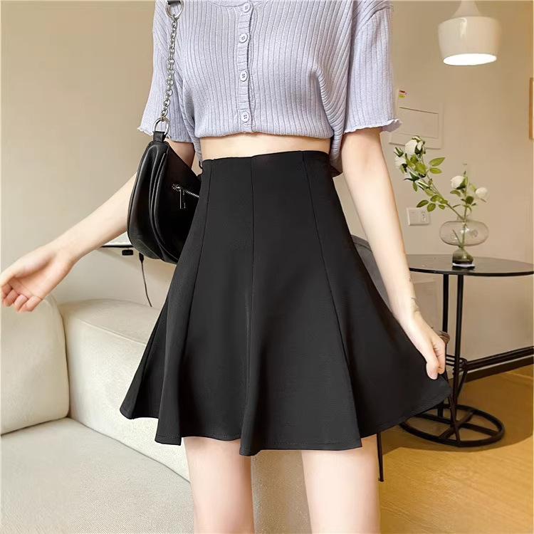 Women Plus Size Black A-Line Mini Skirt, High Waist Pleated Puff Skirt in Suit Fabric for Casual and Formal Wear