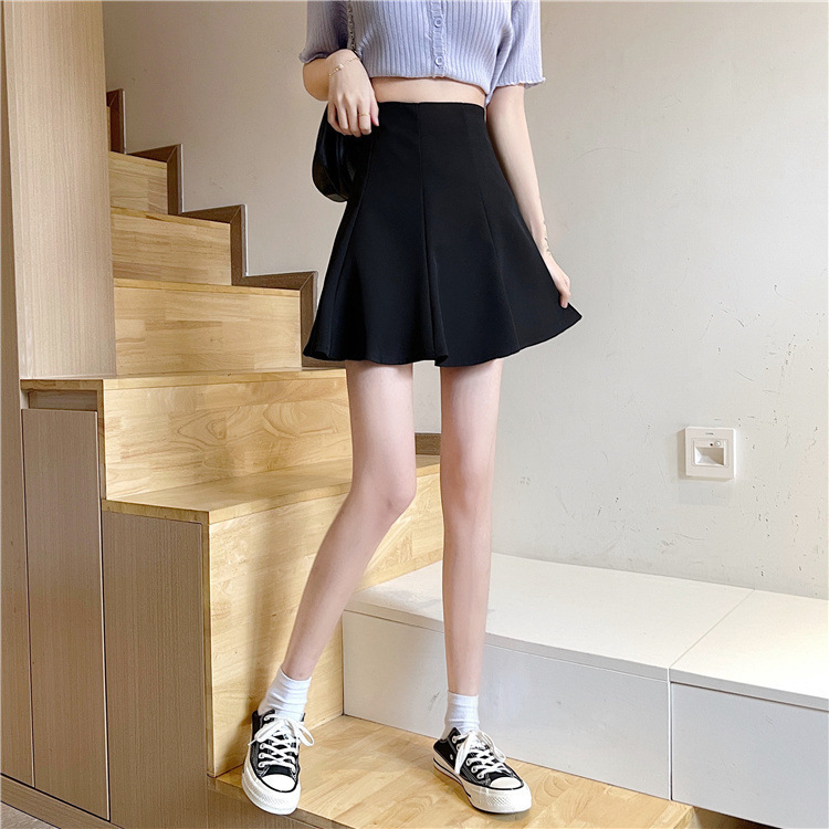 Women Plus Size Black A-Line Mini Skirt, High Waist Pleated Puff Skirt in Suit Fabric for Casual and Formal Wear