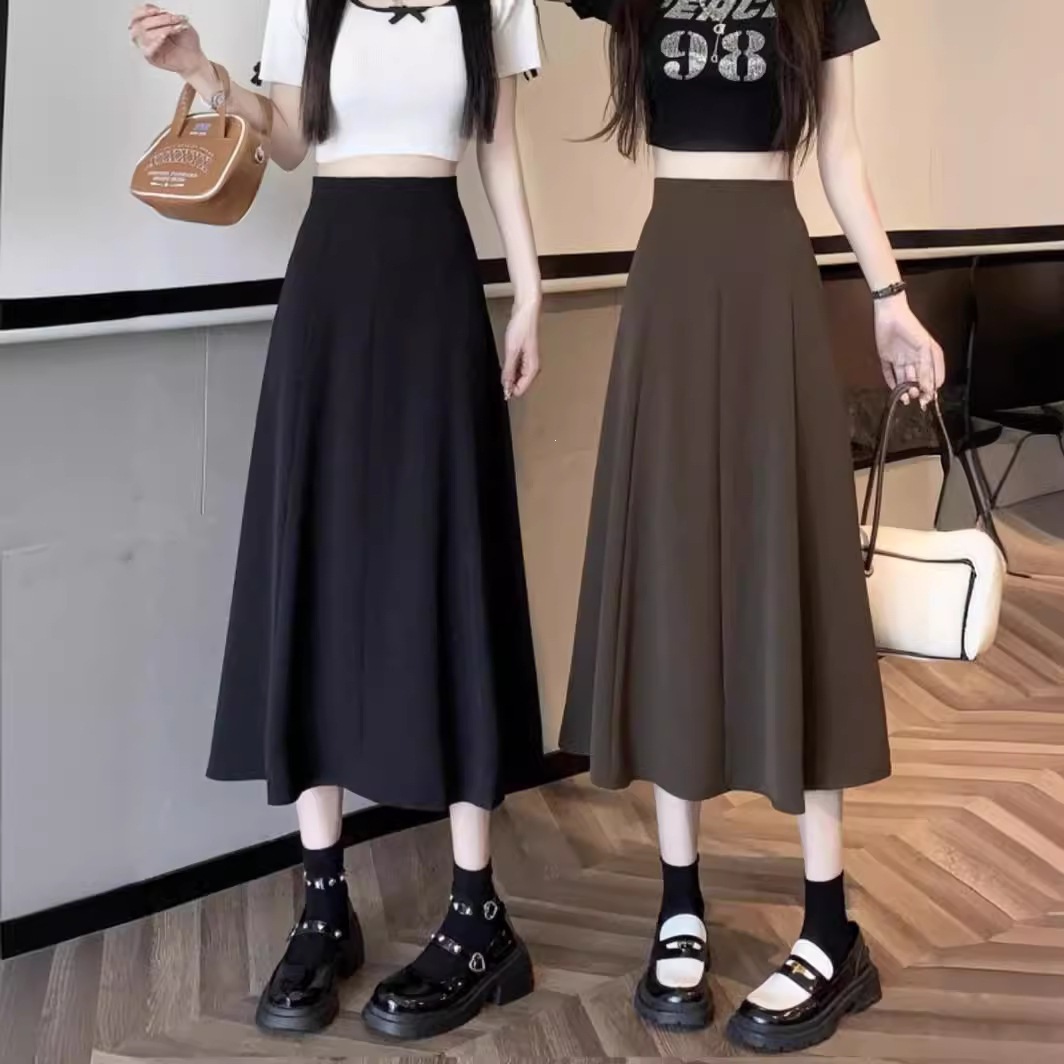 Women's Black High-Waist A-Line Midi Skirt, Solid Polyester Flared Umbrella Skirt for Daily Wear
