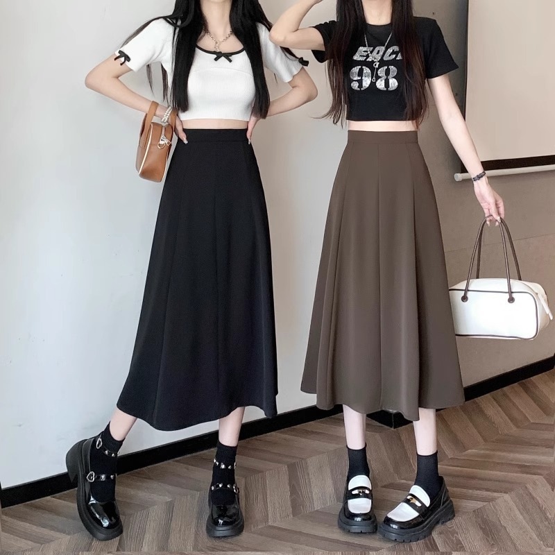 Women's Black High-Waist A-Line Midi Skirt, Solid Polyester Flared Umbrella Skirt for Daily Wear