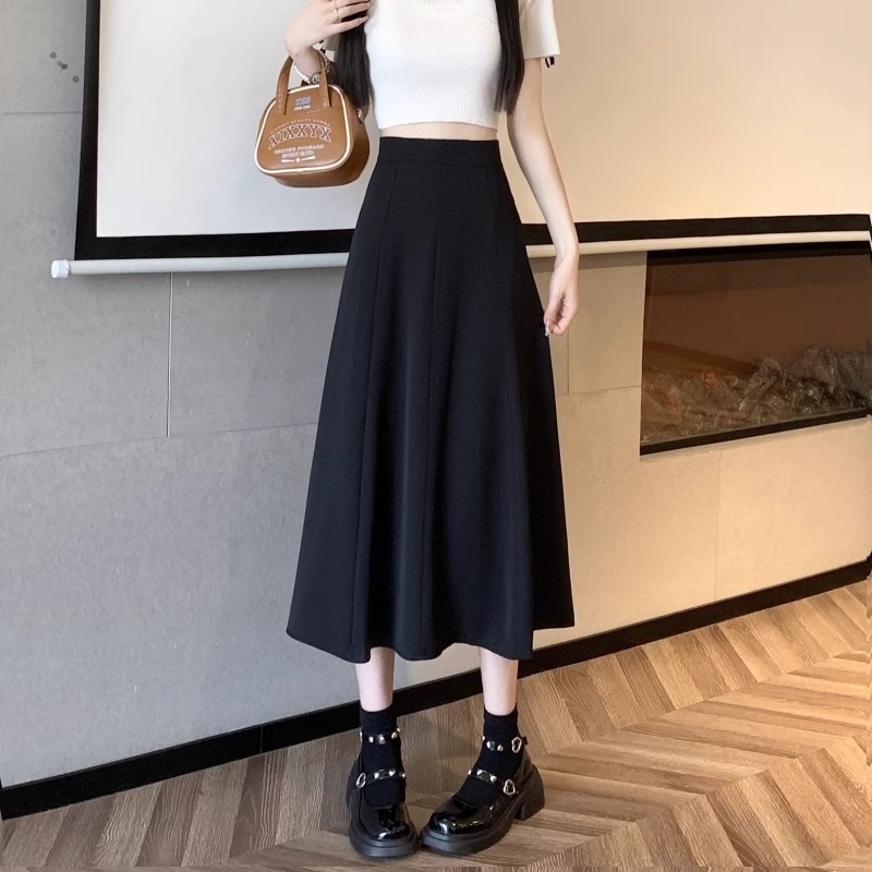 Women's Black High-Waist A-Line Midi Skirt, Solid Polyester Flared Umbrella Skirt for Daily Wear