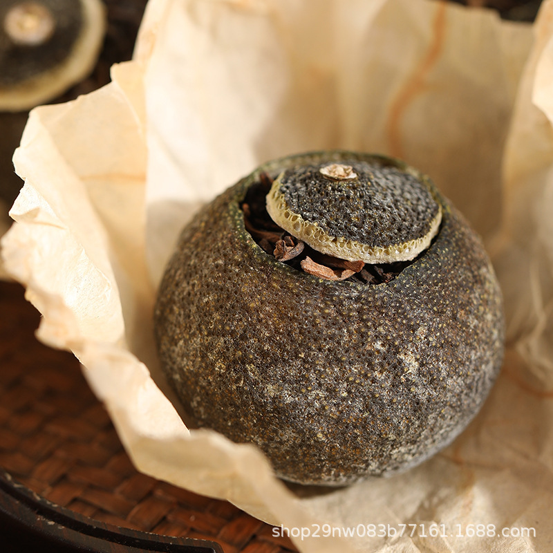 Sun-Dried Xiao Qing Gan Ripe Pu-erh Tea, Yunnan Big Leaf Tea in Tangerine Peel, Loose 500g