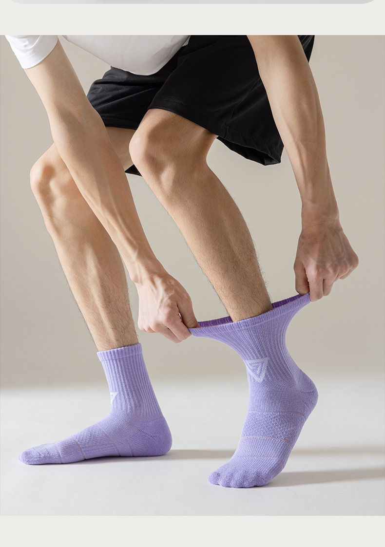 RUNYUBO Men's Cotton Mid-Calf Athletic Socks, Cushioned Anti-Slip Breathable Running Socks for Teens and Young Adults
