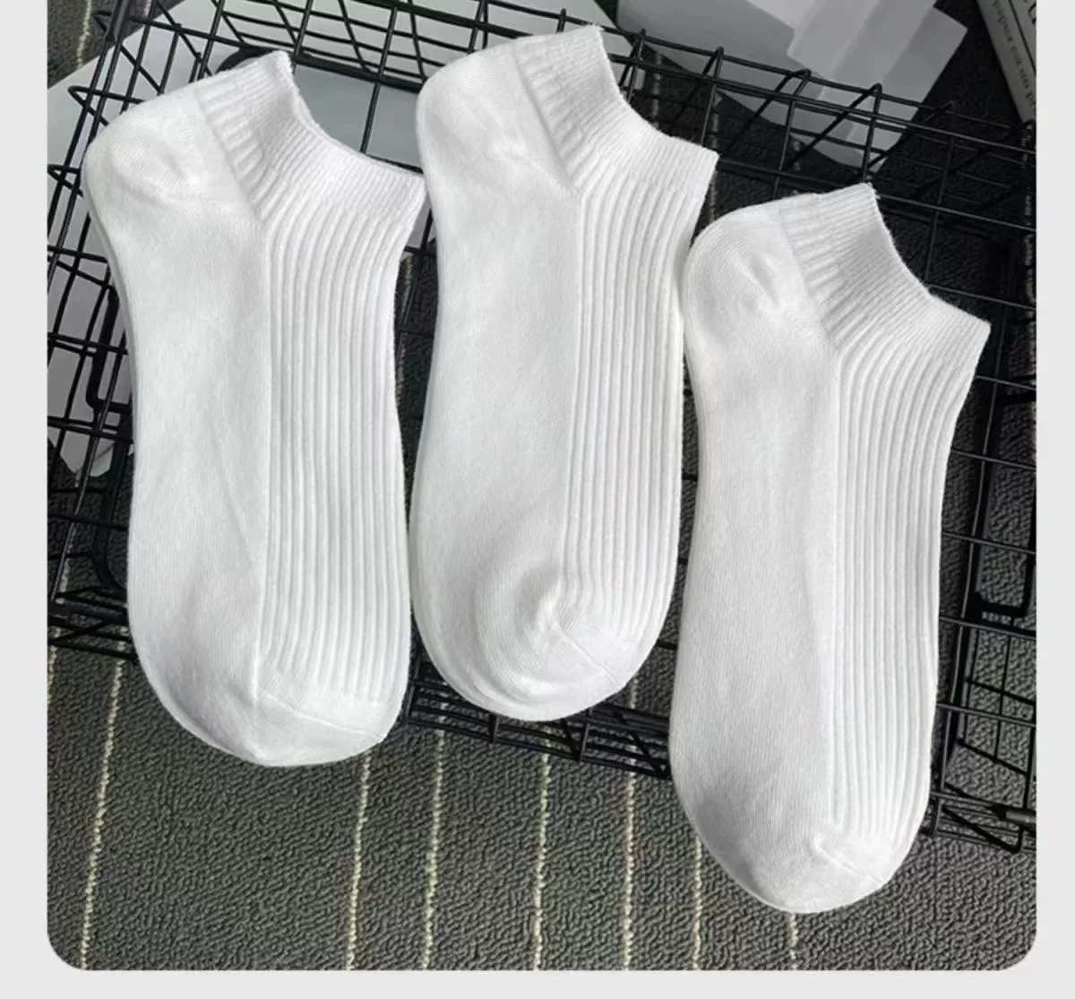 Men's Thin Breathable Ankle Socks, Black and White Striped Low Cut Boat Socks for Spring Casual Wear