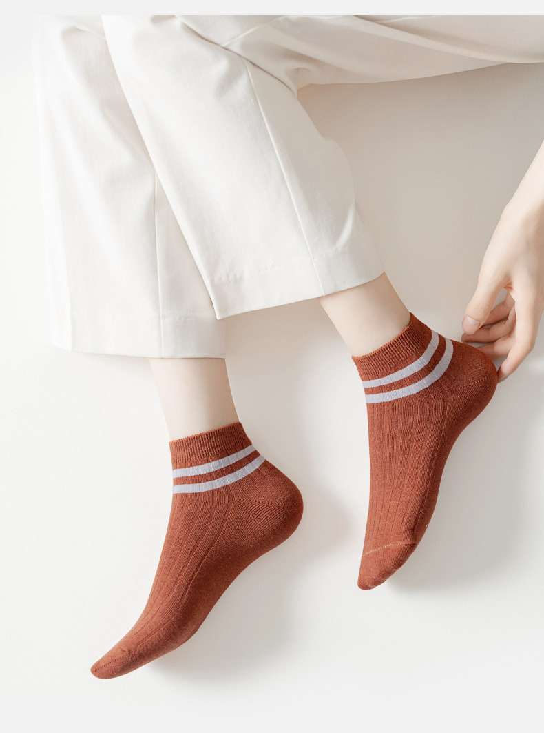 Women's Cotton Ankle Socks, Thin Solid Color Combed Cotton Socks for Summer, Sweat-Absorbing