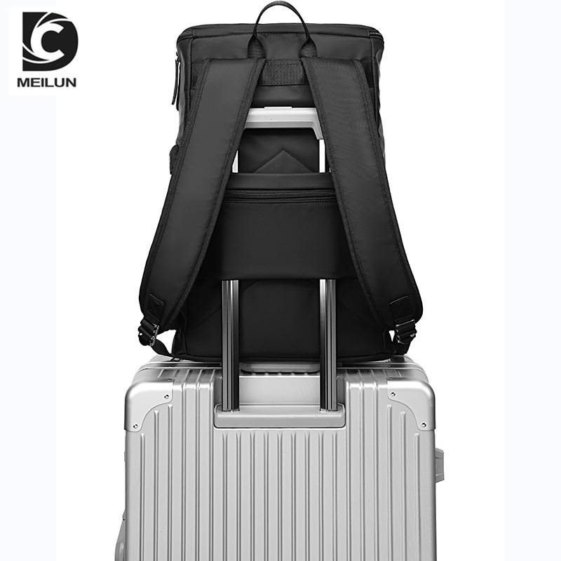 Waterproof Oxford Backpack for Men, 15.6 Inch Laptop Bag, 20-35L Large Capacity Travel School Backpack