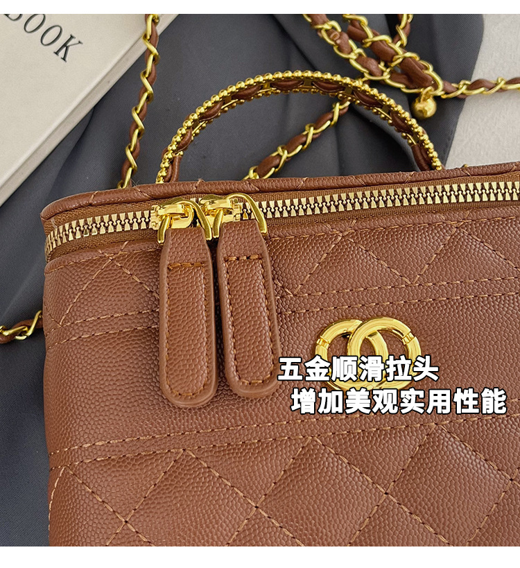Women Small Box Crossbody Bag, PU Leather Quilted Chain Shoulder Bag with Embroidery, Mini Square Handbag for Daily Wear