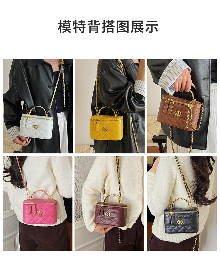 Women Small Box Crossbody Bag, PU Leather Quilted Chain Shoulder Bag with Embroidery, Mini Square Handbag for Daily Wear