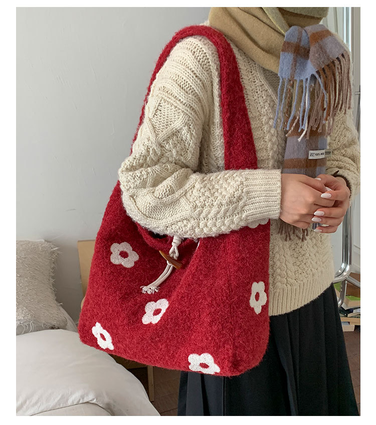 Floral Embroidered Plush Tote Bag, Soft Medium Shoulder Bag for Women, Daily Wear