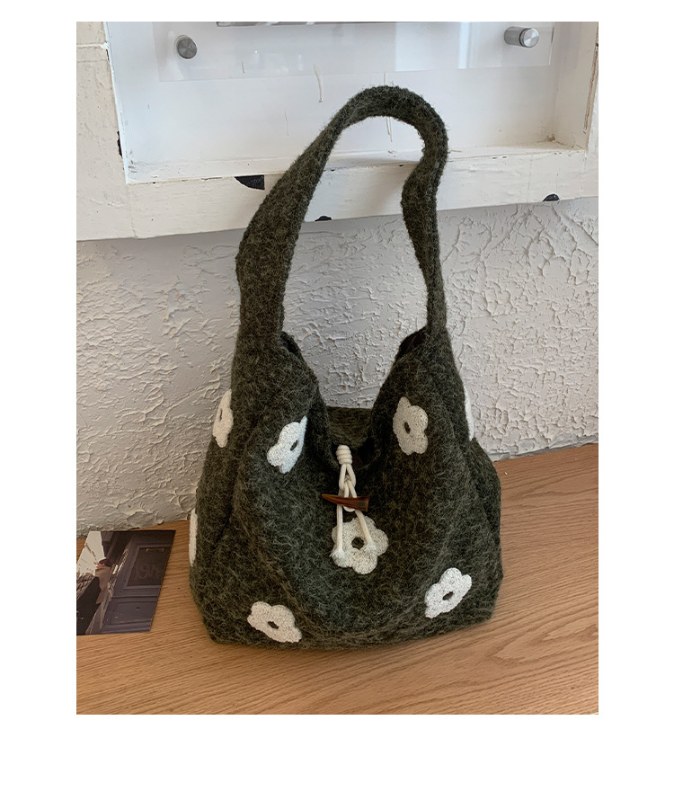 Floral Embroidered Plush Tote Bag, Soft Medium Shoulder Bag for Women, Daily Wear