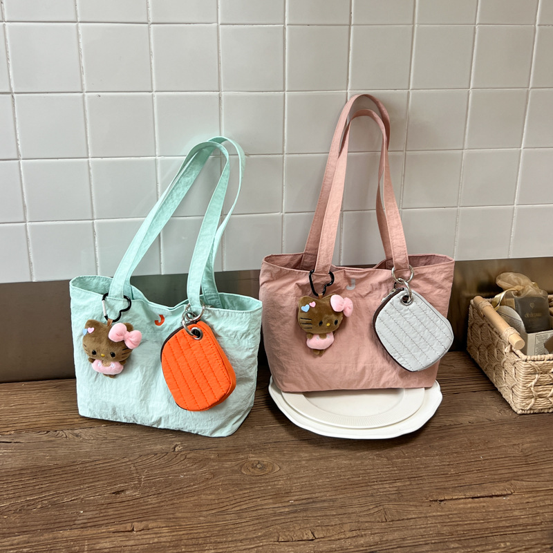 Women Cartoon Print Shoulder Bag, Casual Nylon Tote Handbag with Zip, Medium Size