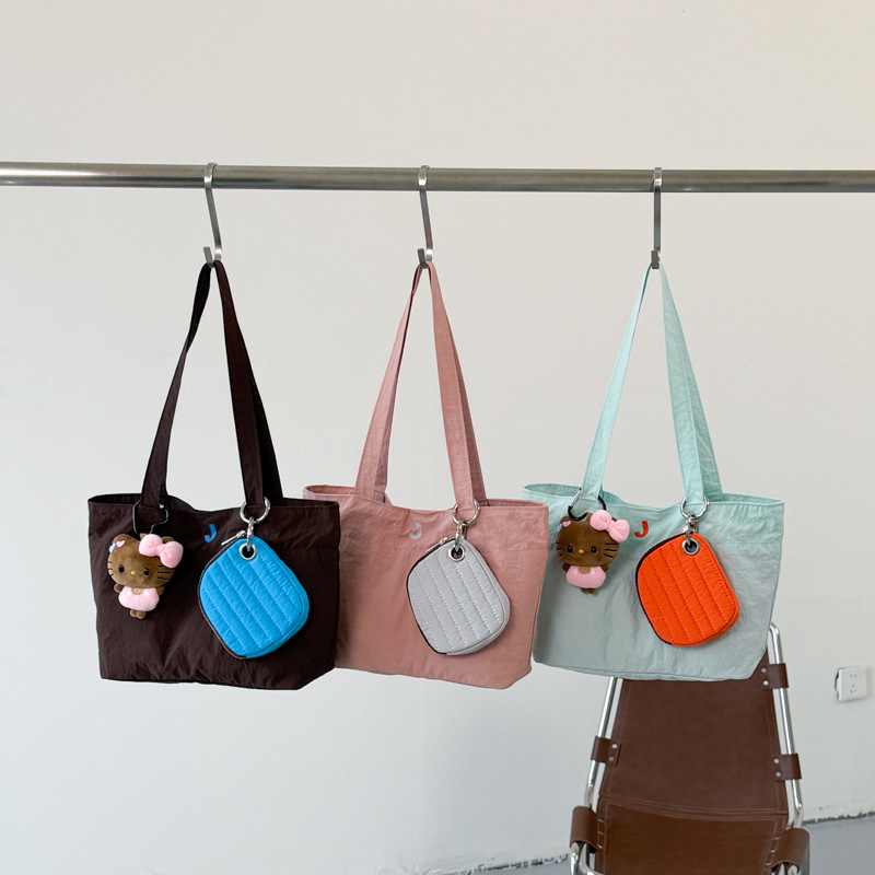 Women Cartoon Print Shoulder Bag, Casual Nylon Tote Handbag with Zip, Medium Size