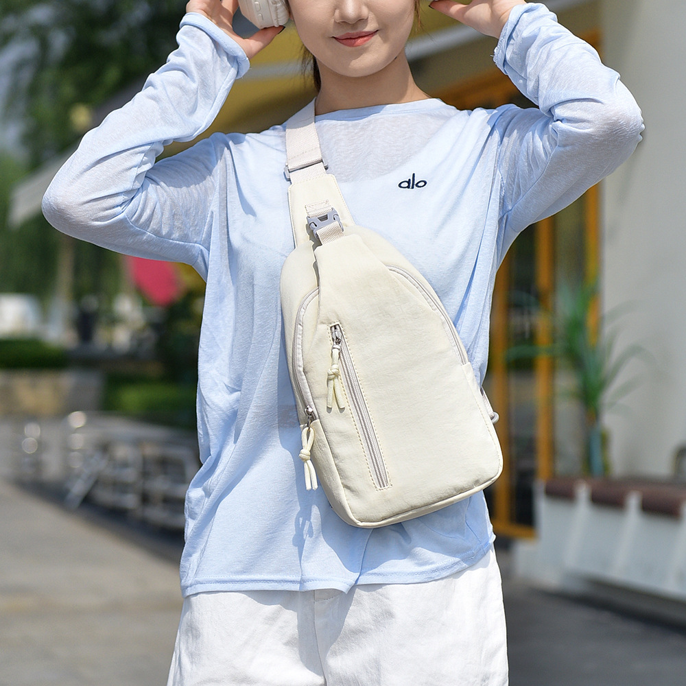 Women Nylon Crossbody Chest Bag, Multi-Layer Small Shoulder Bag for Everyday Casual Use