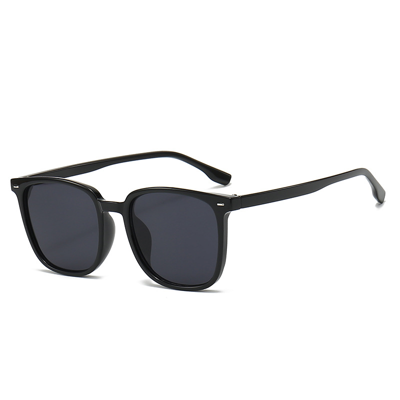 Round Frame PC Sunglasses for Women and Men, UV400 Protection Black Frame Grey Lens